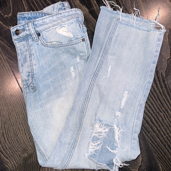 Men’s Ksubi skinny destroyed jeans size 32